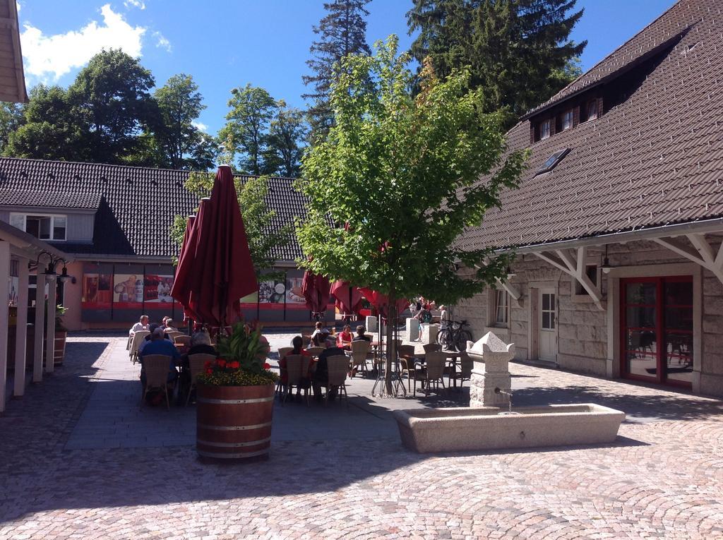 Brauereigasthof Rothaus Grafenhausen Exteriör bild